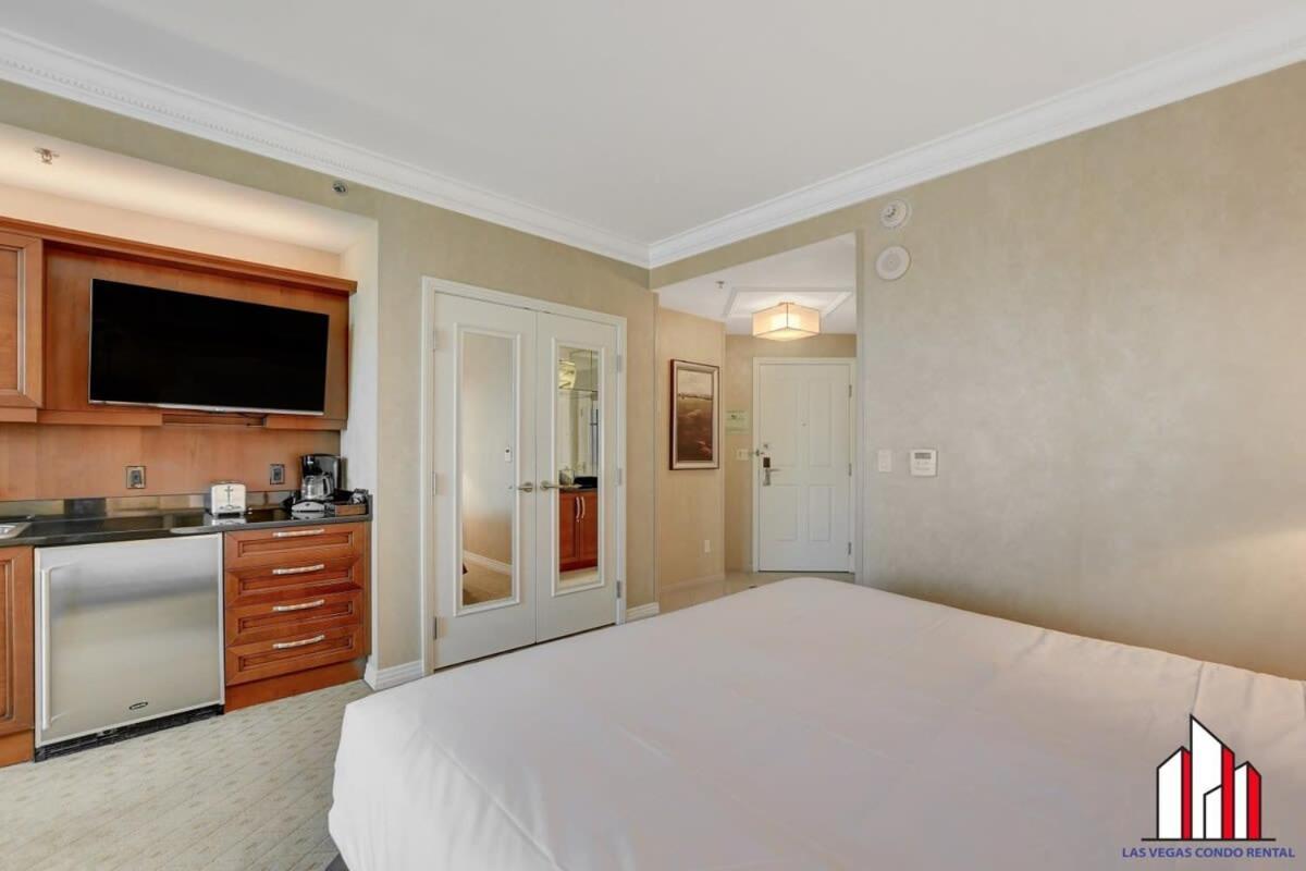 Mgm Signature-25-609 Strip View Jacuzzi Studio Λας Βέγκας Εξωτερικό φωτογραφία