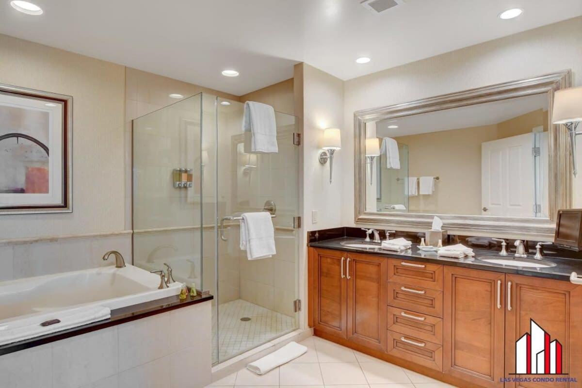 Mgm Signature-25-609 Strip View Jacuzzi Studio Λας Βέγκας Εξωτερικό φωτογραφία